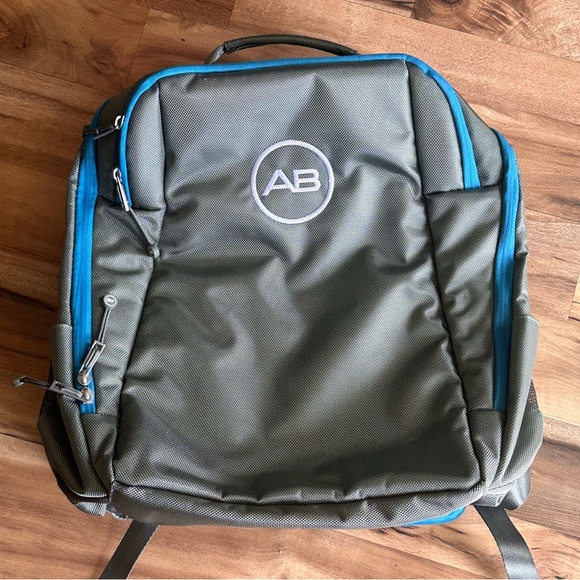 Advanced Bionics Backpack - Picture 4 of 5